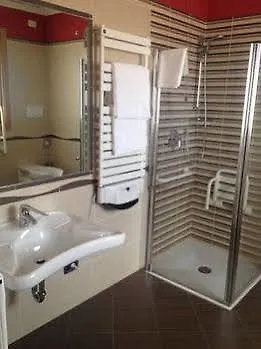 فندق كايروس غاردا