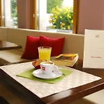 Kairos Garda Hotel
