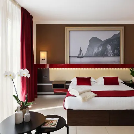 Kairos Garda קסטלנואובו דל גארדה