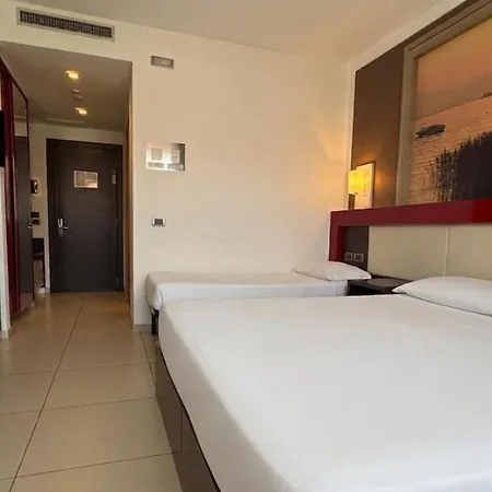 Kairos Garda Hotel 3*