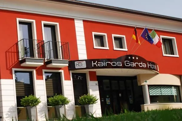 Kairos Garda מלון 3*