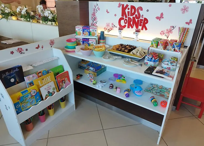 Kairos Garda מלון 3*